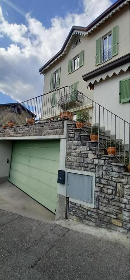 Holiday Home Vista Lago เชอร์นอบบิโอ ภายนอก รูปภาพ