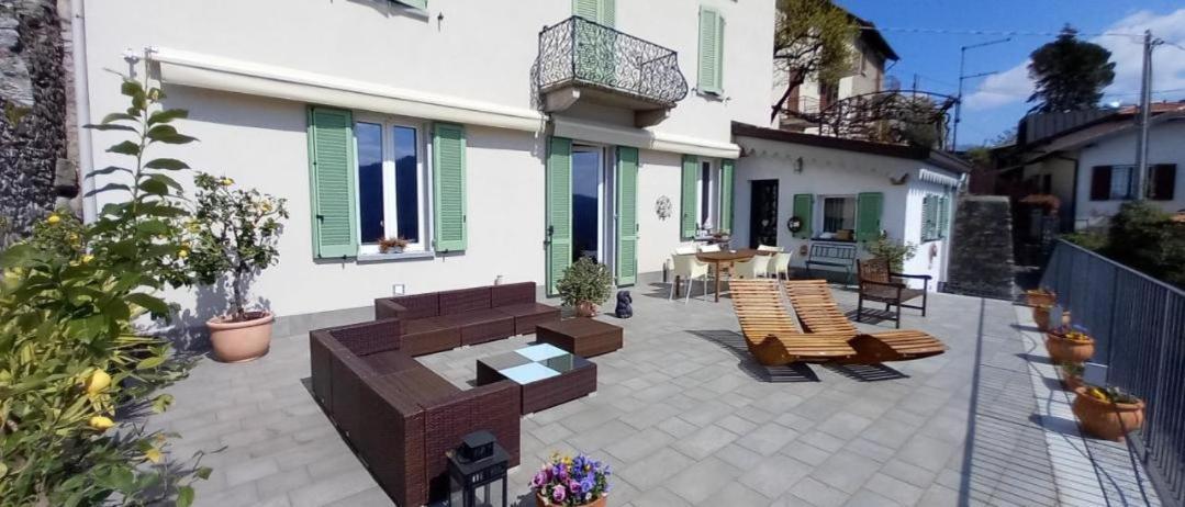 Holiday Home Vista Lago เชอร์นอบบิโอ ภายนอก รูปภาพ