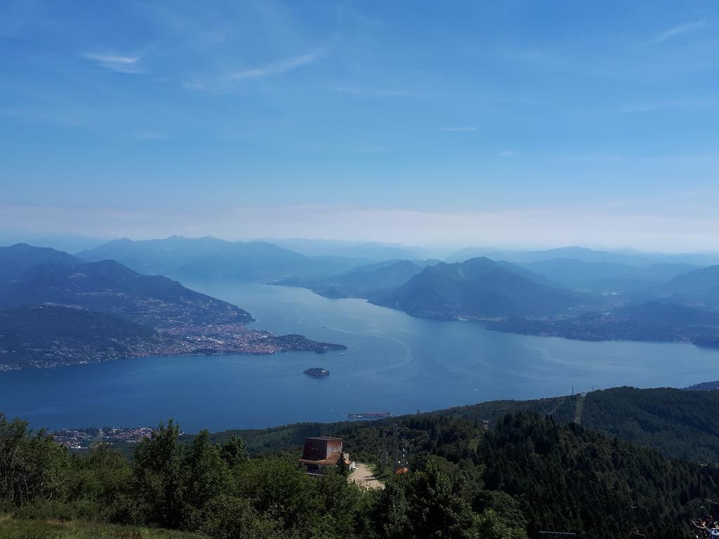 Holiday Home Vista Lago เชอร์นอบบิโอ ภายนอก รูปภาพ