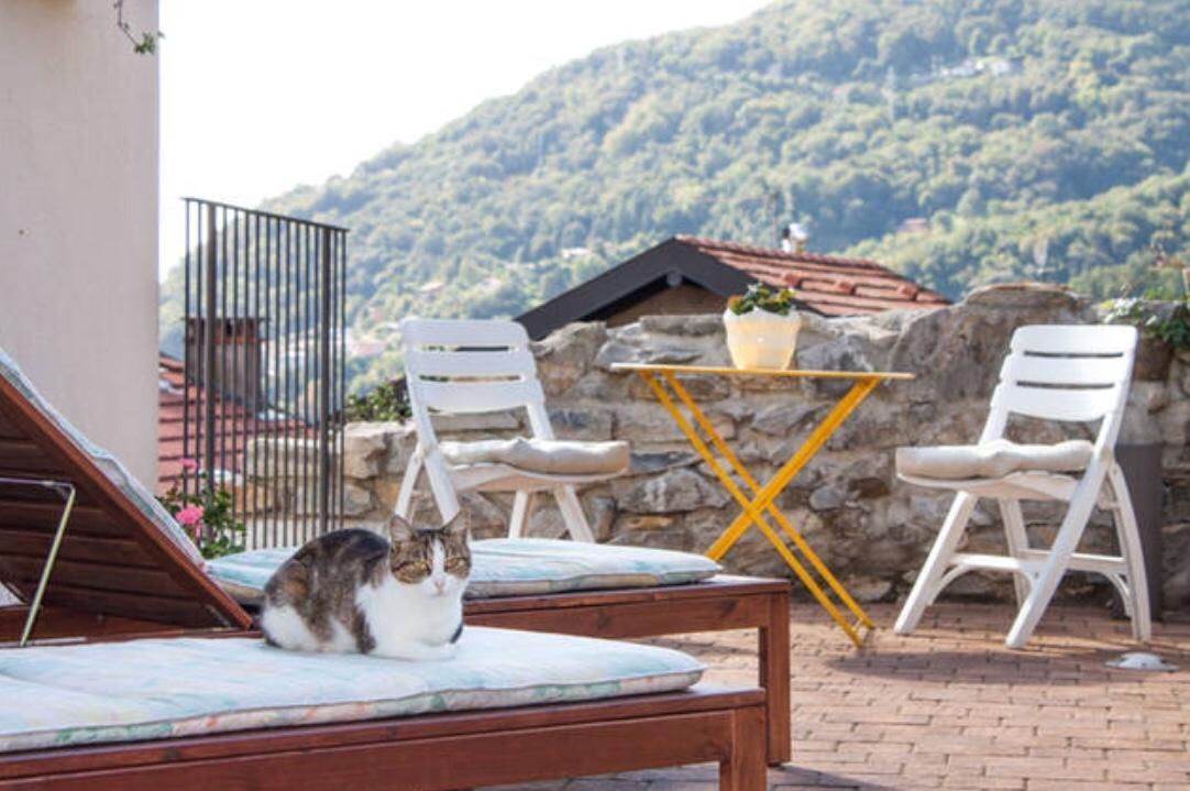 Holiday Home Vista Lago เชอร์นอบบิโอ ภายนอก รูปภาพ