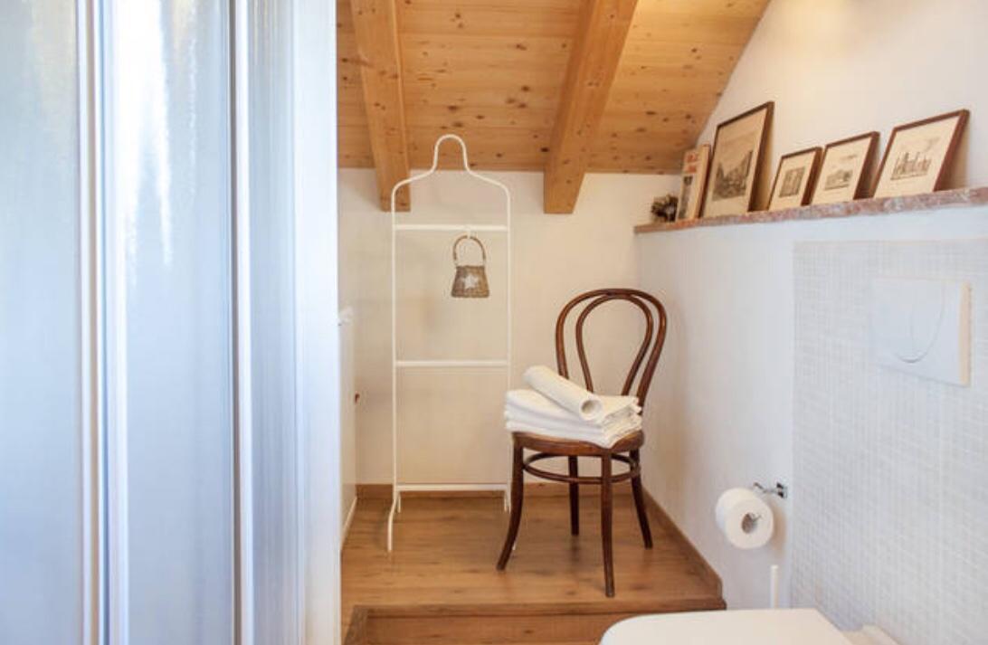 Holiday Home Vista Lago เชอร์นอบบิโอ ภายนอก รูปภาพ