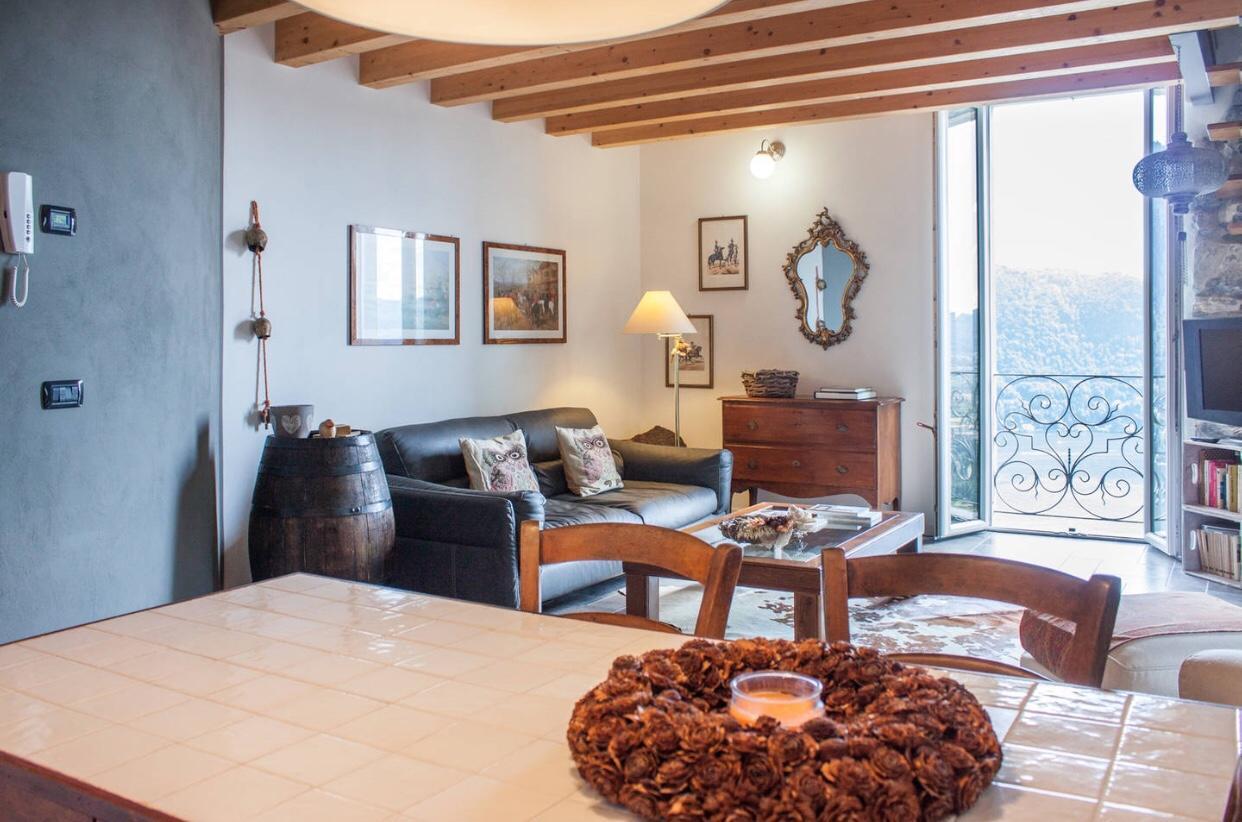 Holiday Home Vista Lago เชอร์นอบบิโอ ภายนอก รูปภาพ